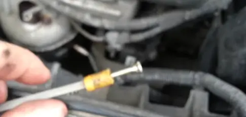 Does A Broken Dipstick Do Damage To An Engine.